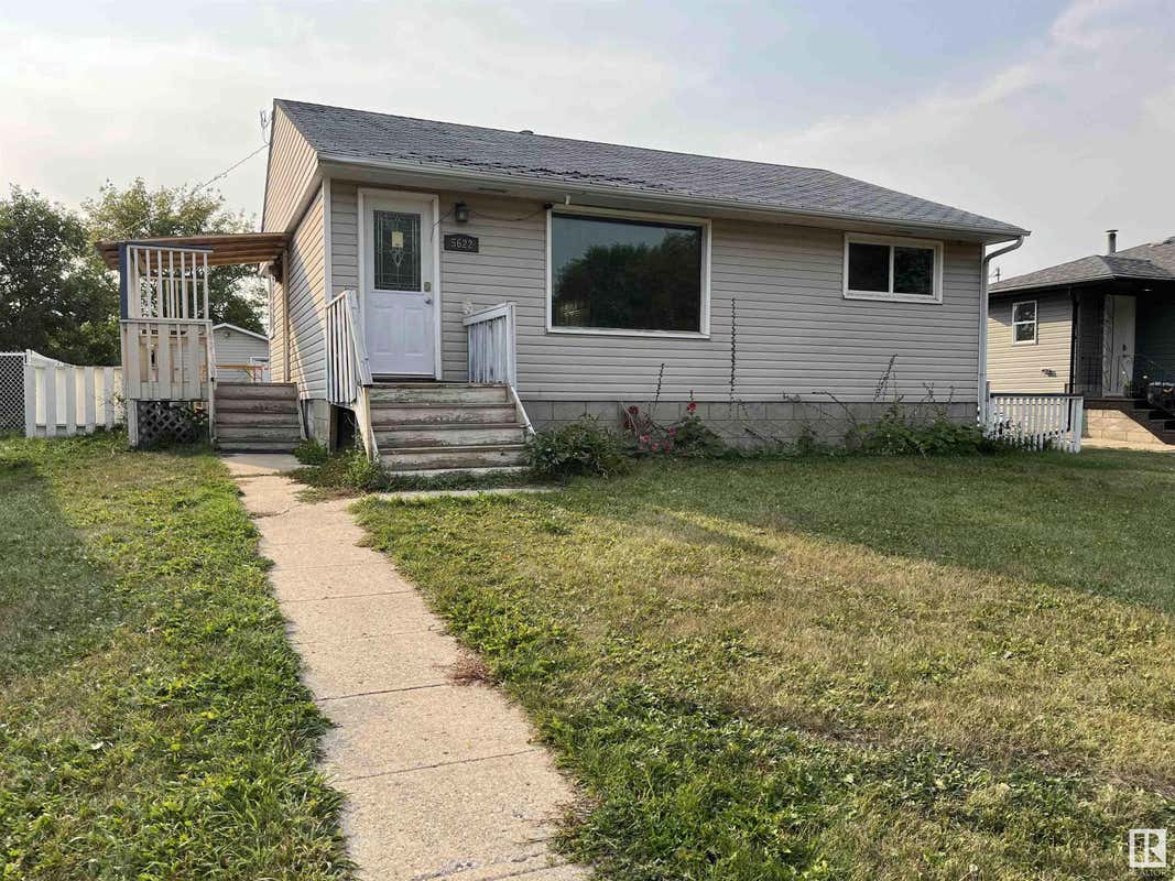 5622 49A Street, Vegreville, AB T9C 1K4 House For Sale RE/MAX E4405509