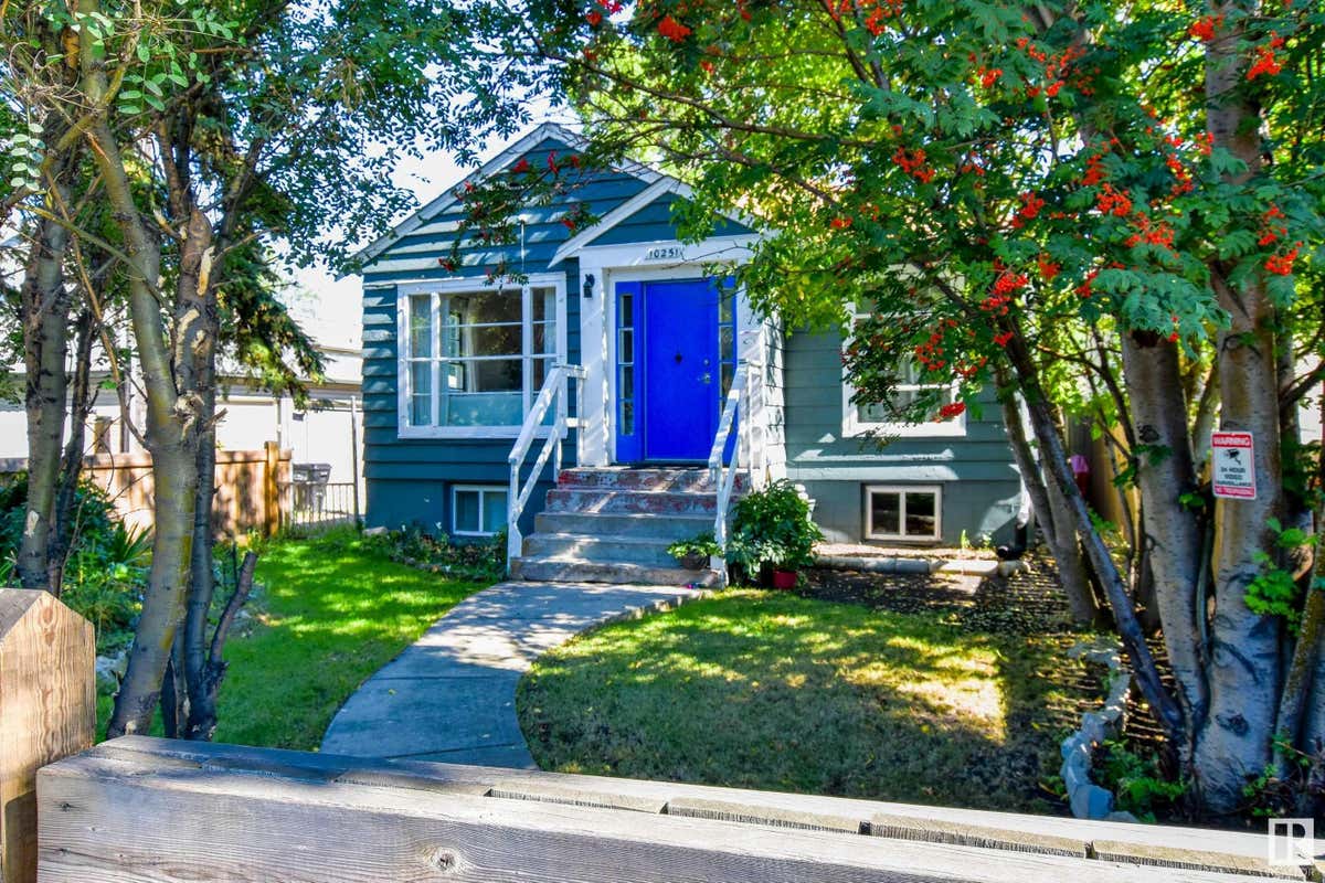 10251 149 St  