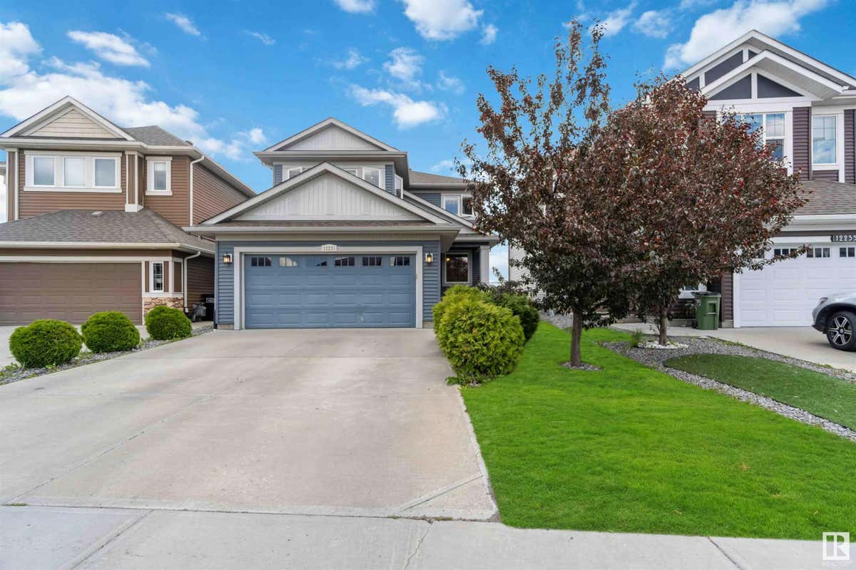 12231 170 Avenue, Edmonton, AB T6X 0H9 House For Sale RE/MAX E4410946