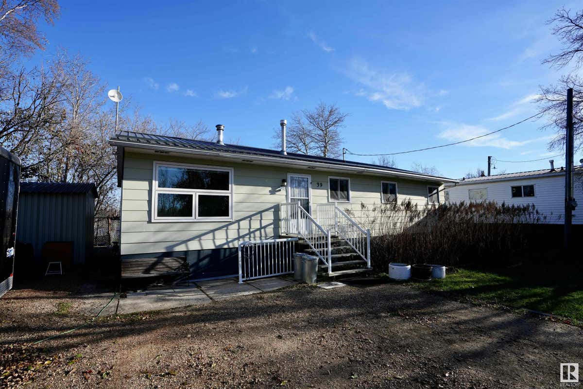 39 POINT DR, Rural St. Paul County, AB T0A 3A0 House For Sale RE/MAX
