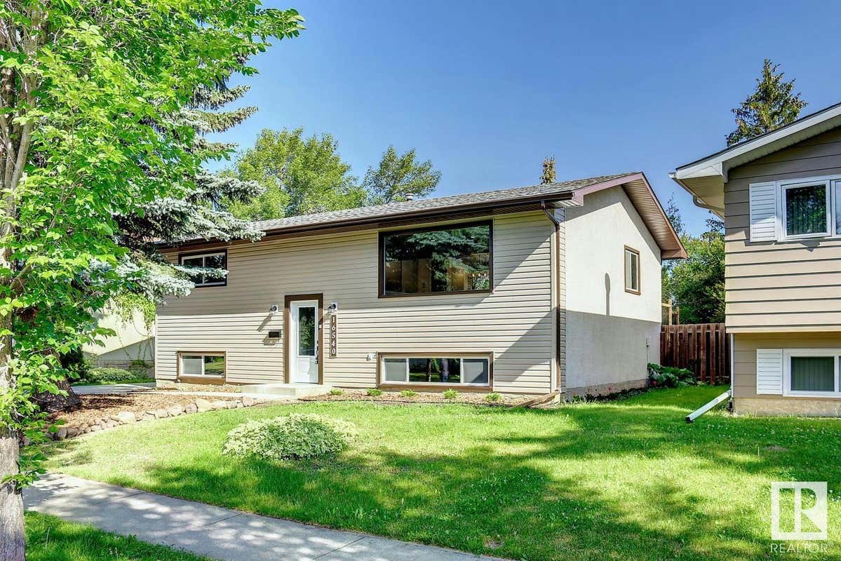 16540 78 Ave  