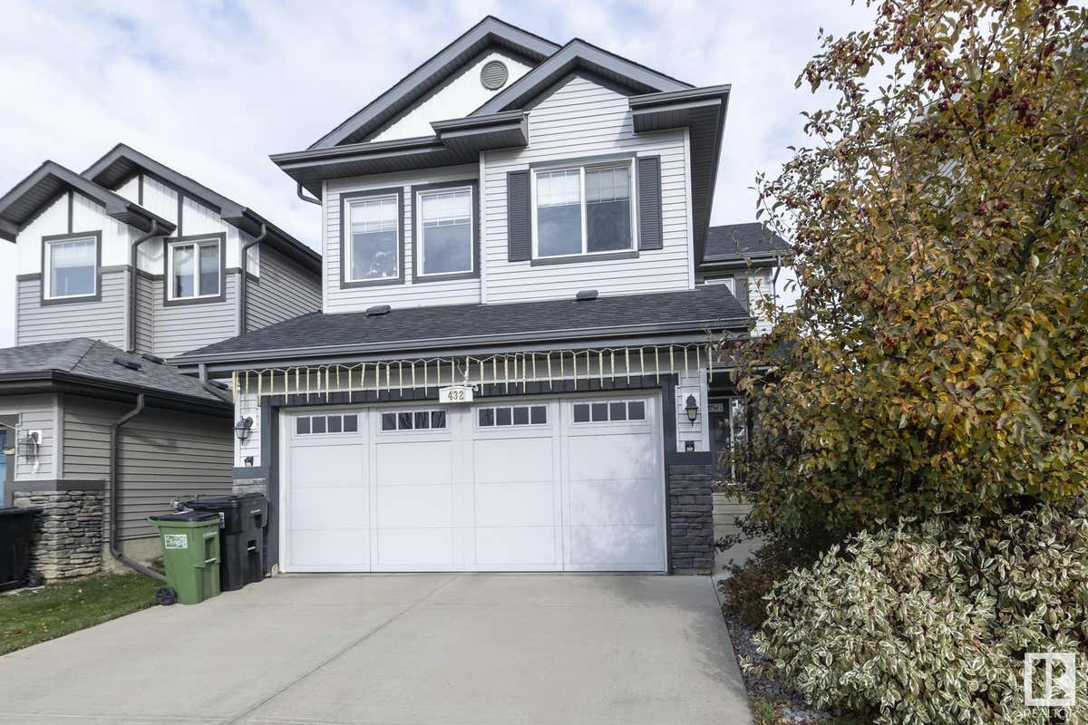 432 SECORD Boulevard, Edmonton, AB T5T 7B9 House For Sale RE/MAX