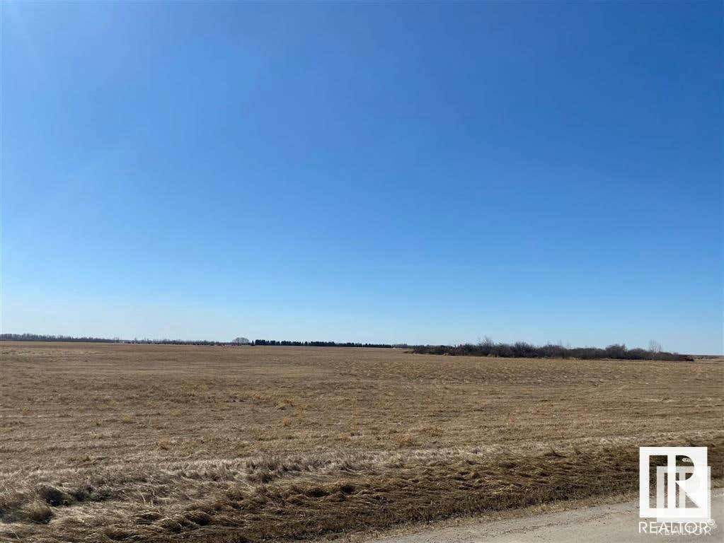 26008 TWP Rd 543  