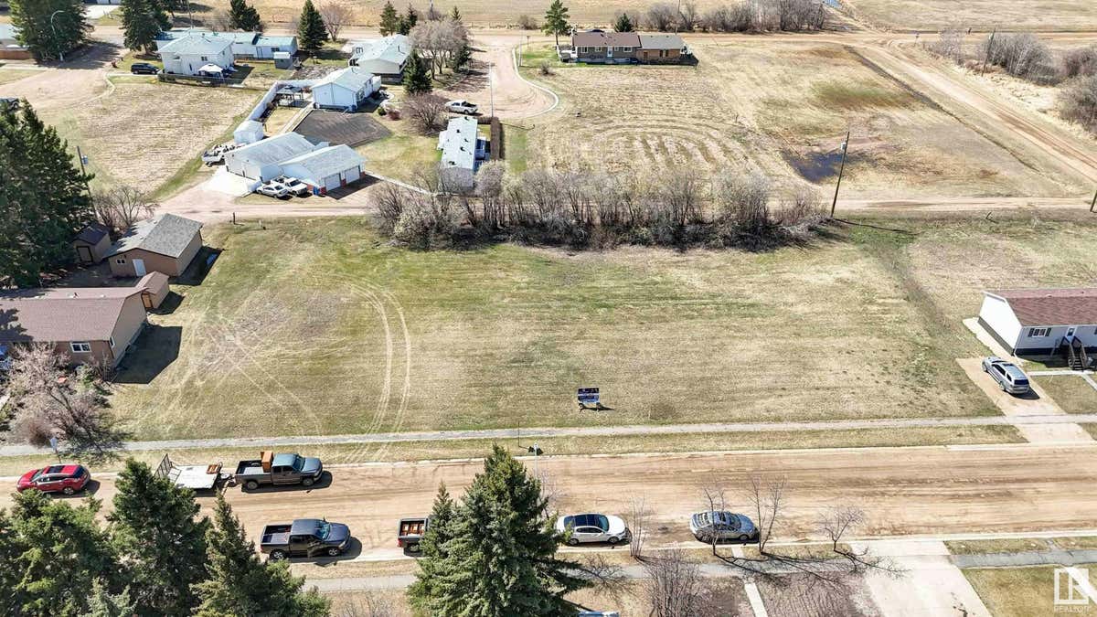 432 6 Street, Thorhild, AB T0A 3J0 House For Sale RE/MAX E4404895