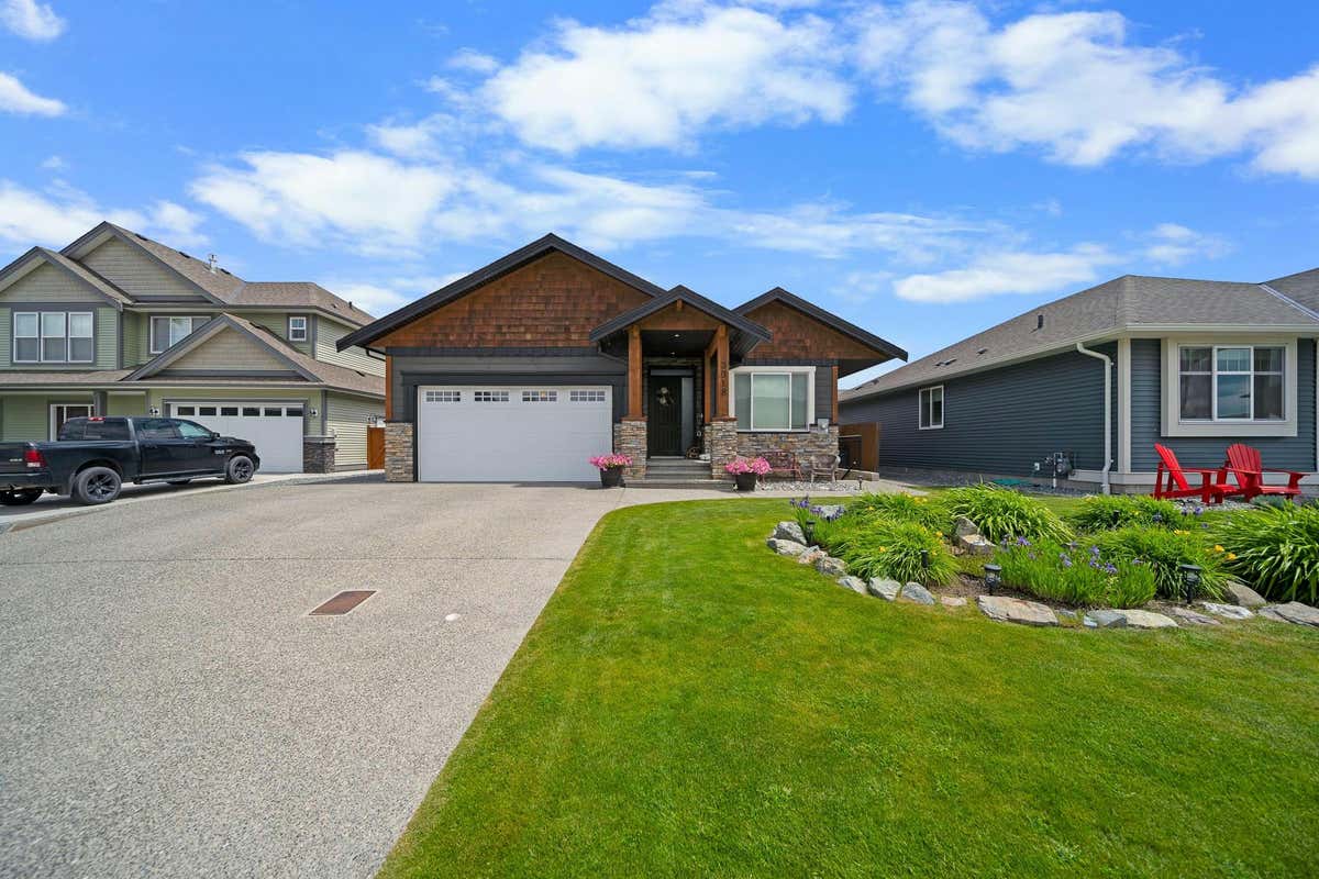 3018 HILTON DRIVE, Merritt, V1K 0B2 House For Sale RE/MAX 181220