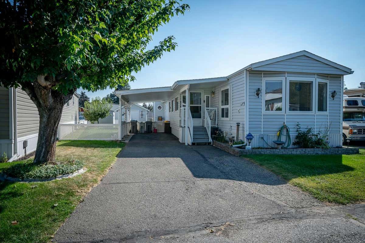 218 2400 OAKDALE WAY, Kamloops, V2B 6W7 House For Sale RE/MAX 180833