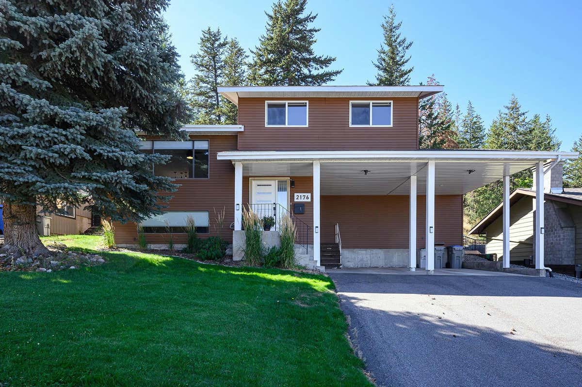 2176 SIFTON AVE, Kamloops, V1S 1A5 House For Sale RE/MAX 180733