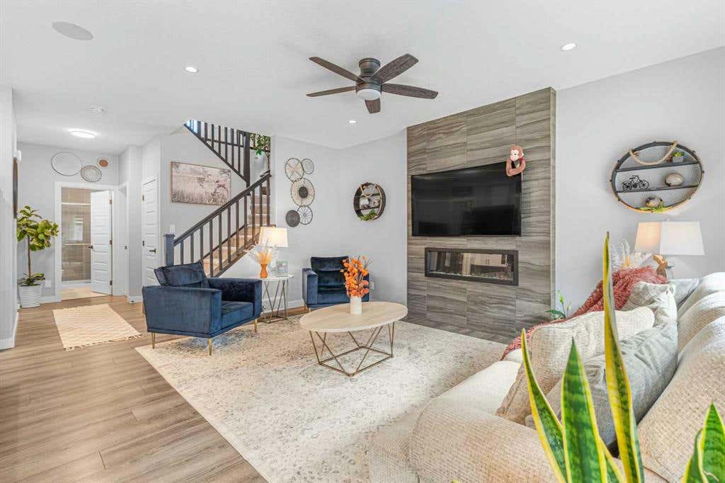 513 Savanna Drive NE, Calgary, AB T3J2J8 House For Sale RE/MAX A2173266