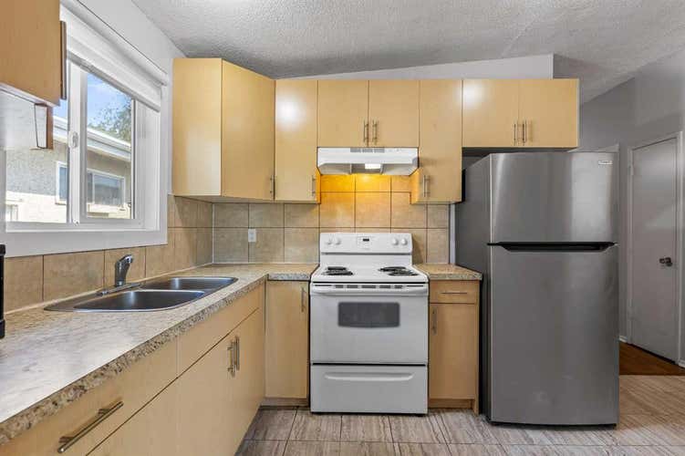 5908 Trelle Drive NE