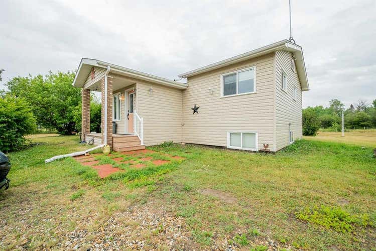 821004 Range Road 30