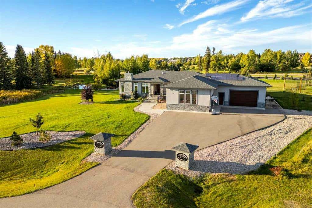 16 Windhorse Bay, Rural Rocky View County, AB T3Z 0B4 House For Sale