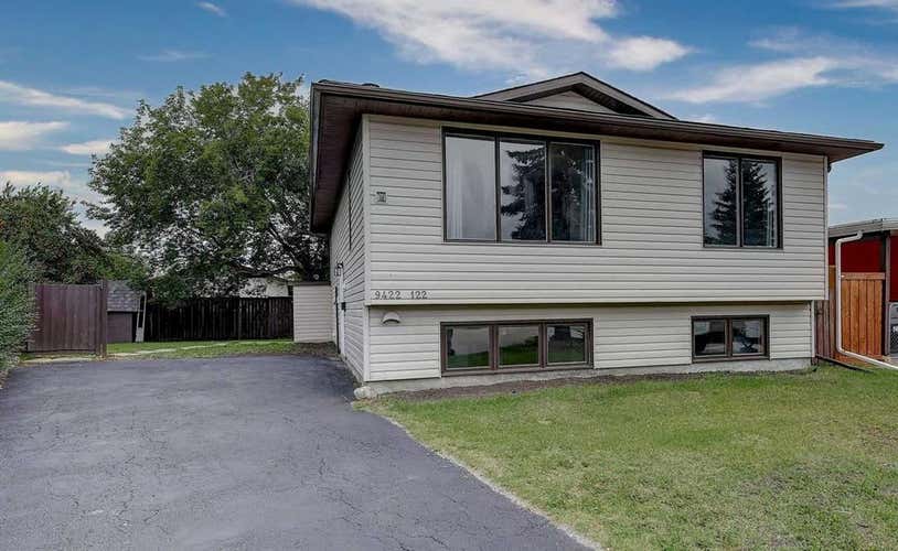 9422 122 Avenue