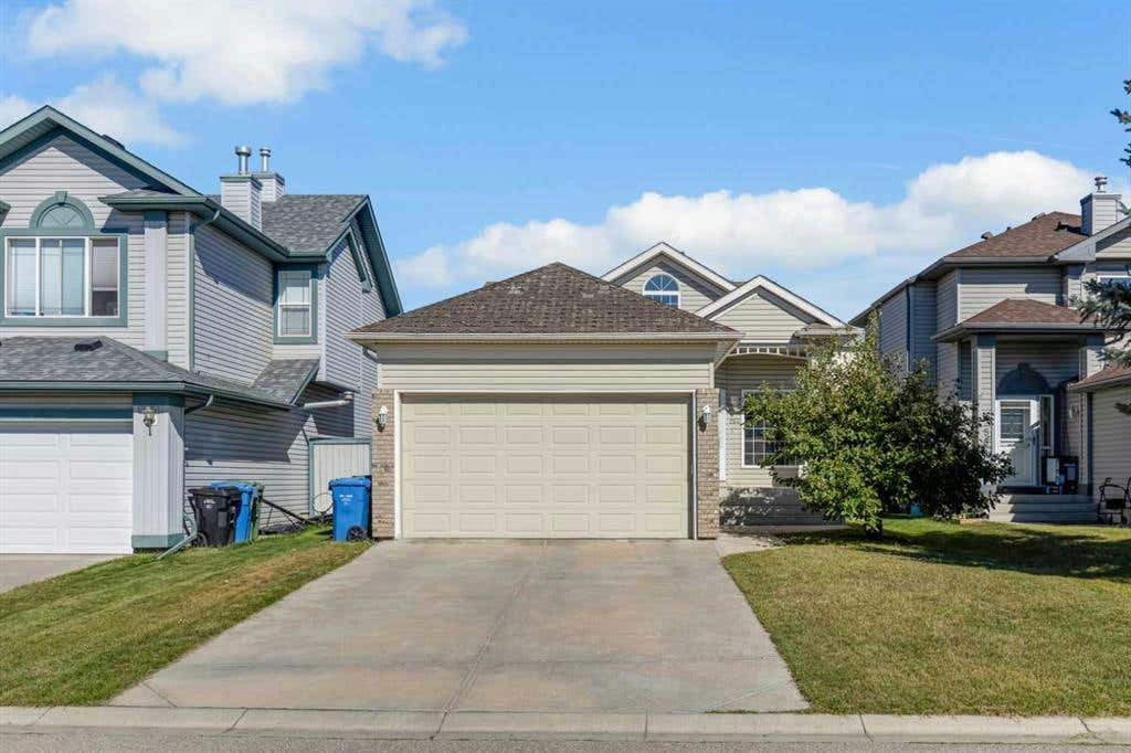 254 Coventry Court NE, Calgary, AB T3K 5E8 House For Sale RE/MAX