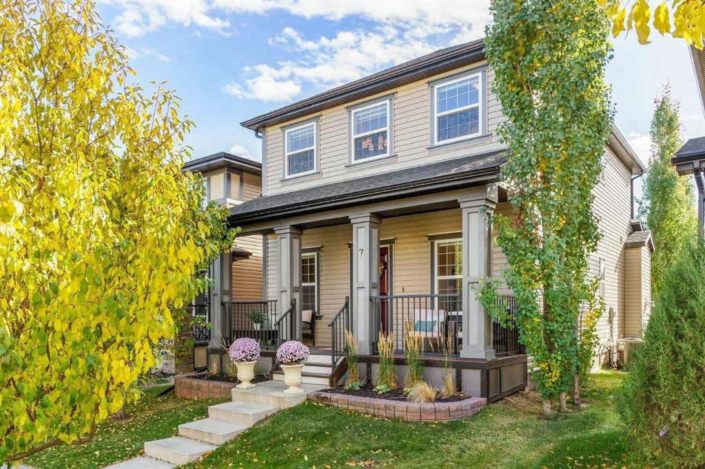 7 Reunion Grove NW, Airdrie, AB T4B 0Z7 House For Sale RE/MAX A2172491