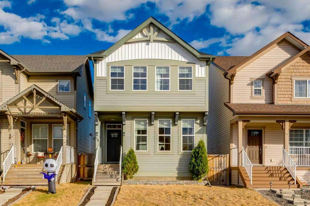 54 Auburn Crest Green SE, Calgary, AB T3M 0Z2 House For Sale RE/MAX