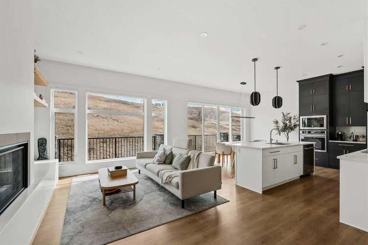 68 Cranbrook Cape SE