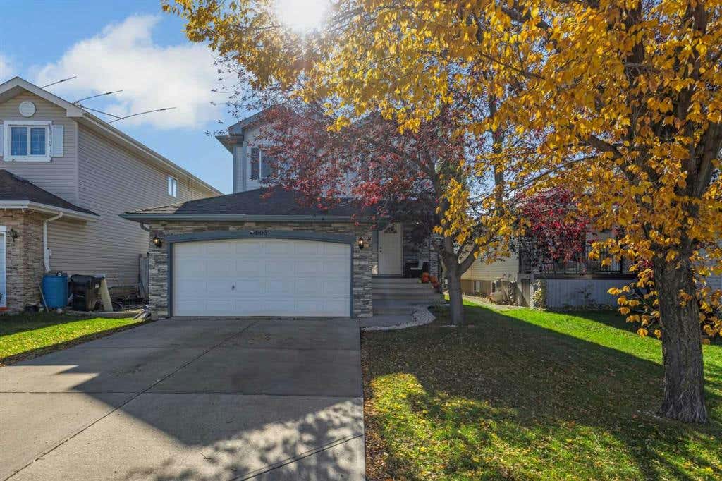 605 Panorama Hills Drive NW, Calgary, AB T3K 4V5 House For Sale RE