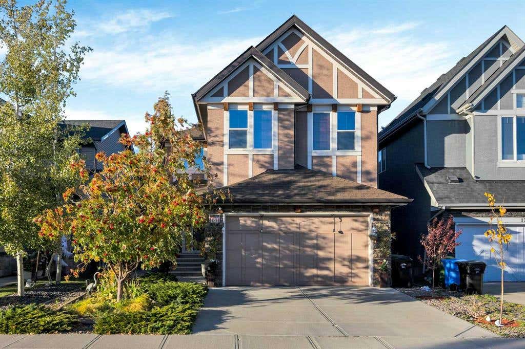 141 Aspenshire Crescent SW, Calgary, AB T3H0R5 House For Sale RE/MAX