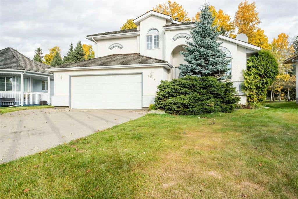 9326 Wedgewood Drive, Rural Grande Prairie No. 1, County of, AB T8W 2G5