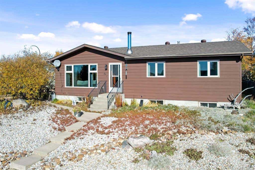 34 HOLLINGER DRIVE