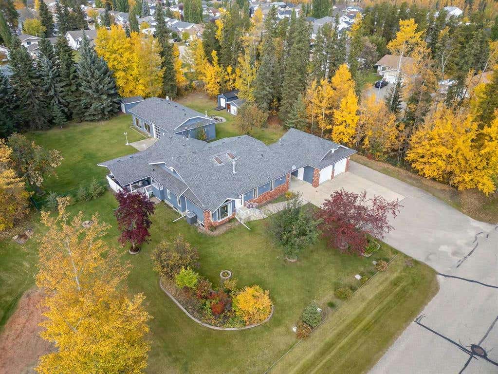 59 Ravine Drive, Whitecourt, AB T7S1H9 House For Sale RE/MAX A2171950