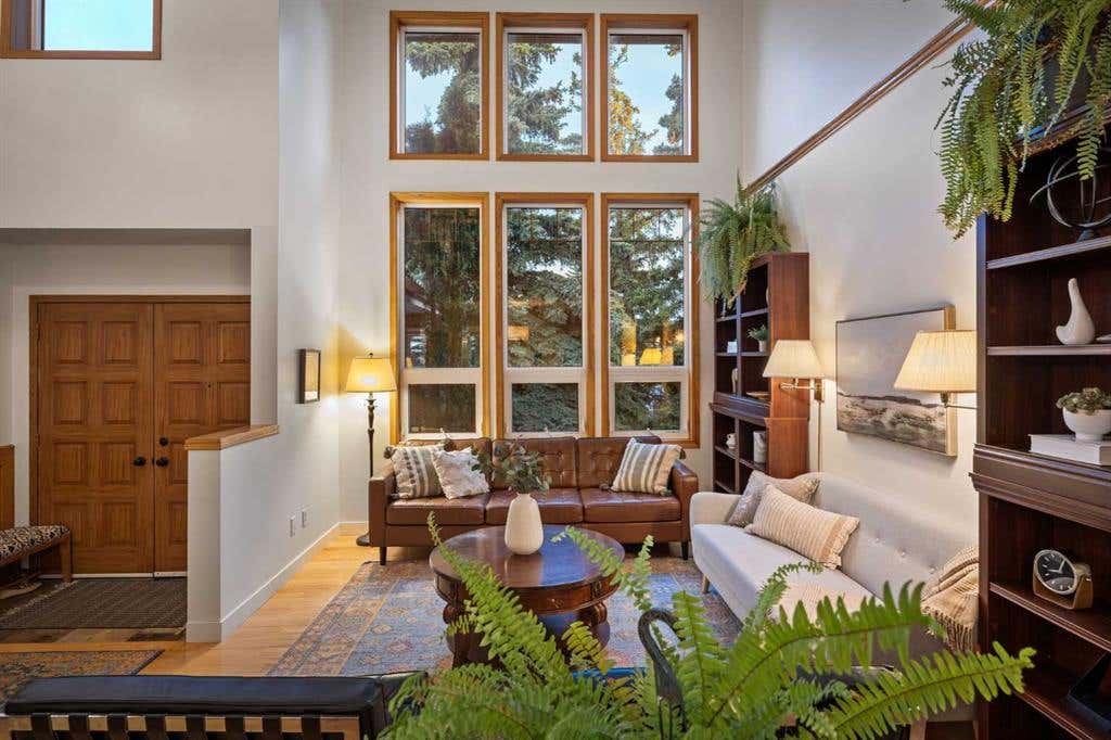 47 EDGERIDGE COURT NW