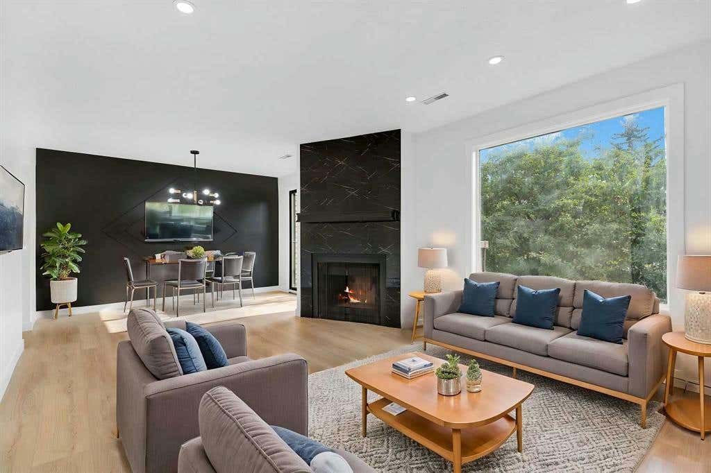 11, 2519 38 Street NE, Calgary, AB T1Y 4W8 Townhouse For Sale RE/MAX