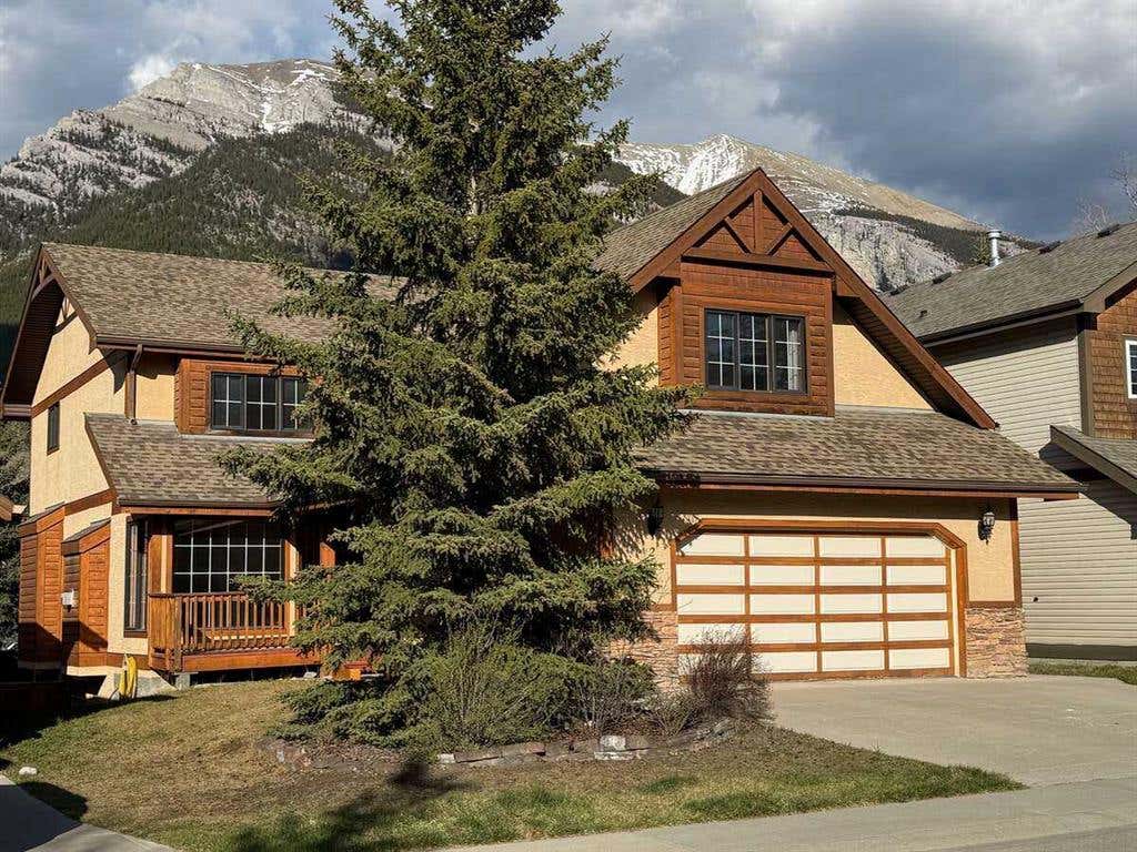 2 TERRACE PLACE