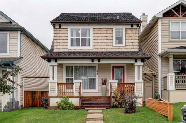 39 Tuscany Springs Place NW