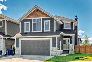 6 Emberside Green