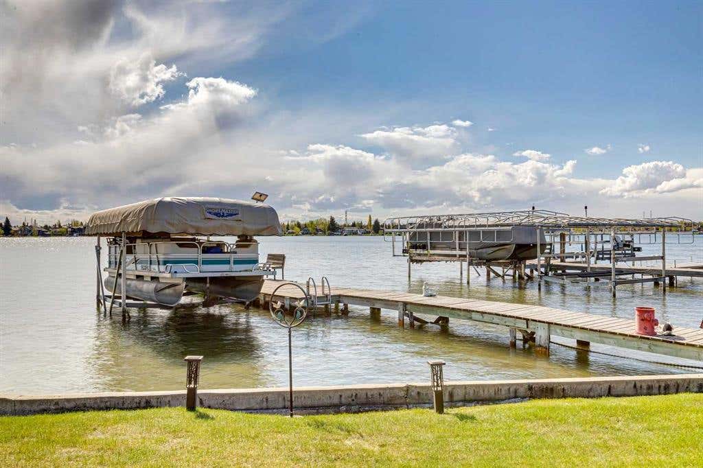 275 EAST CHESTERMERE DRIVE