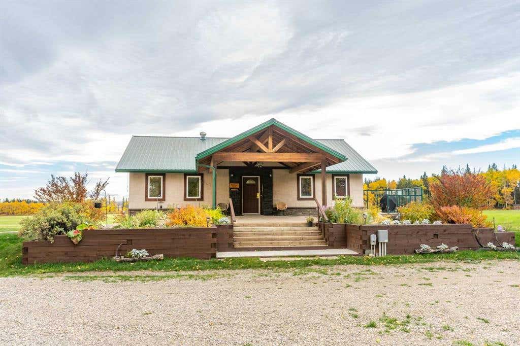 34318 Range Road 43 B, Rural Mountain View County, AB T0M 1X0 House For