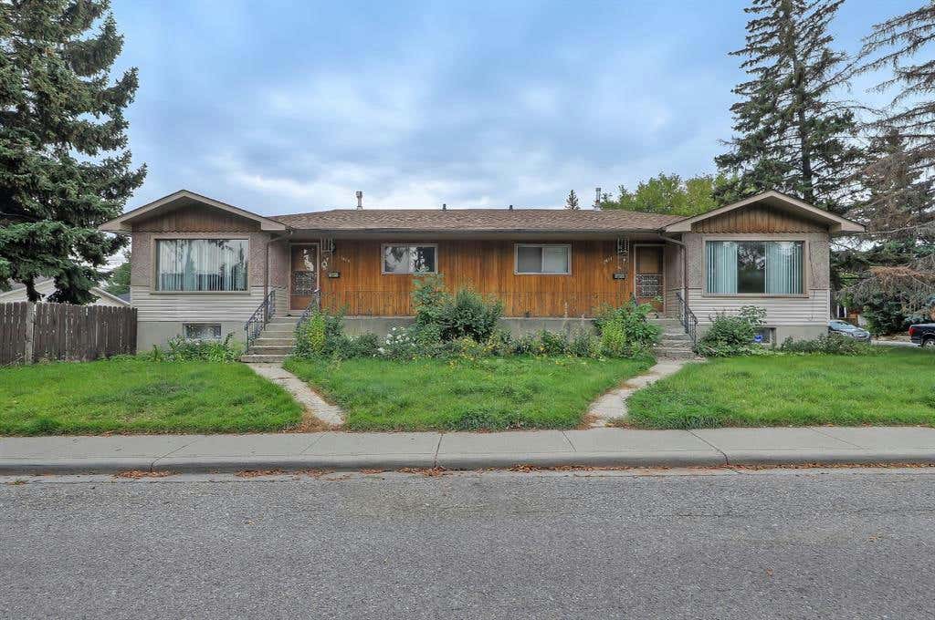 2631 25 Avenue SW, Calgary, AB T3E 0K2 Duplex For Sale RE/MAX A2164971