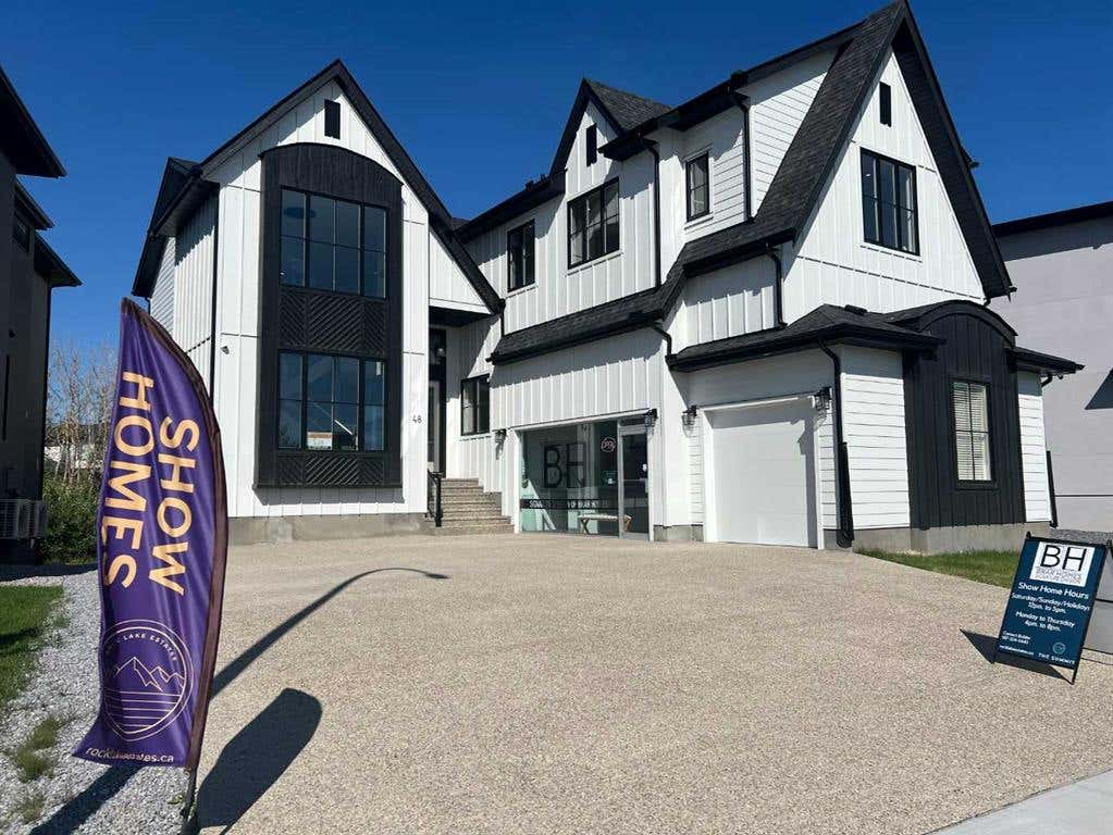 48 ROCKCLIFF TERRACE NW