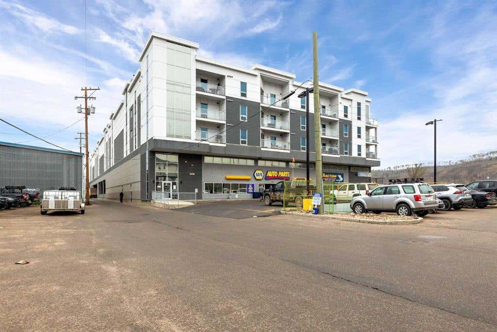 214-10218 KING STREET