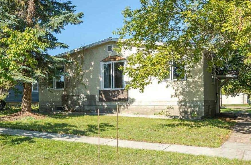 20 1 Street S, Marwayne, AB T0B 2X0 House For Sale RE/MAX A2164641