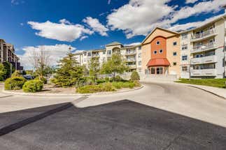 2324-700 Willowbrook Road NW