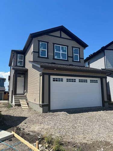 109 Monterey Place SE