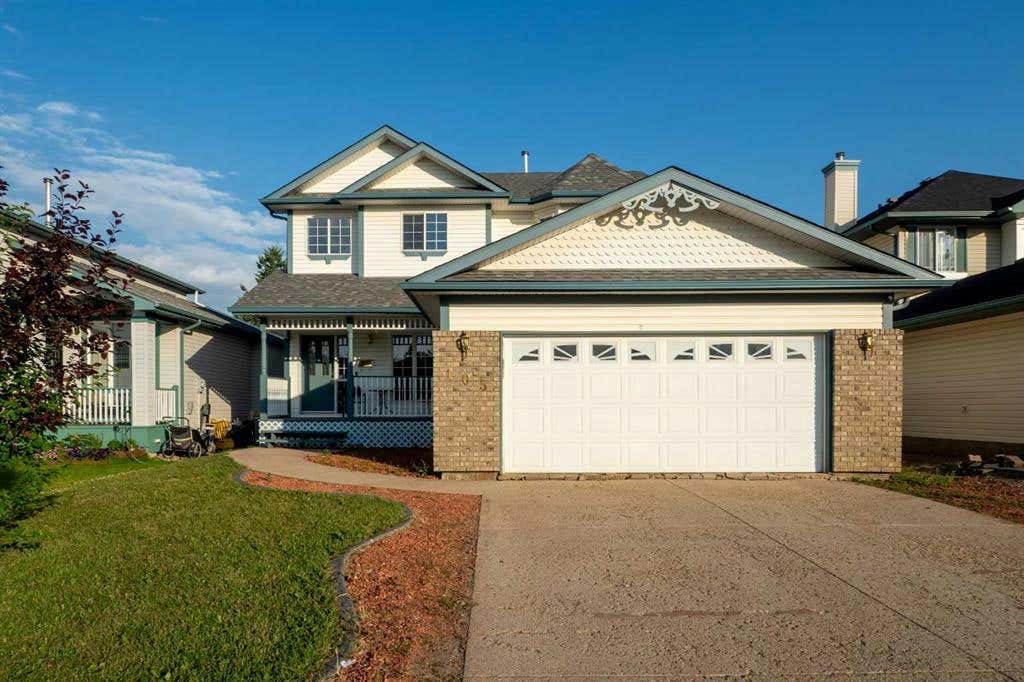 105 Bussieres Dr  