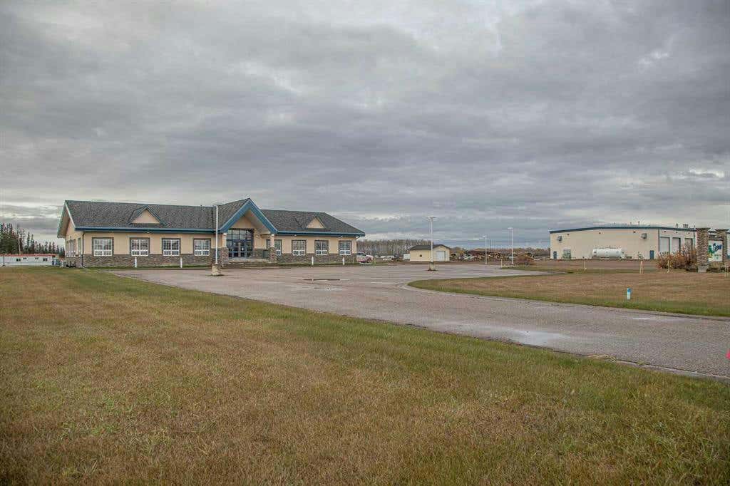 11004 97 Street, High Level, AB T0H1Z0 Commercial Real Estate For Sale