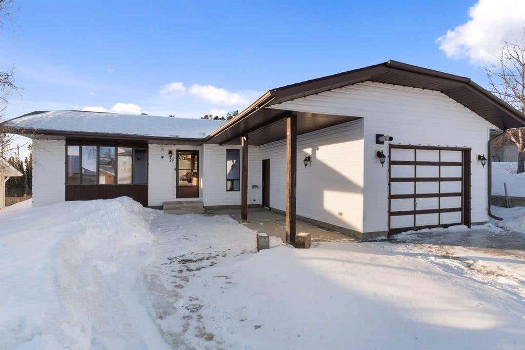 27 TRESSA STREET