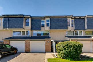 305 Brae Glen Road SW