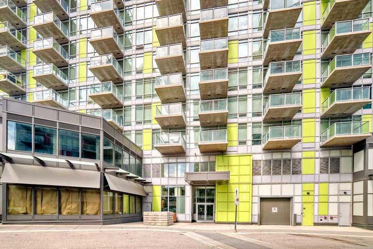 1308, 30 Brentwood Common NW