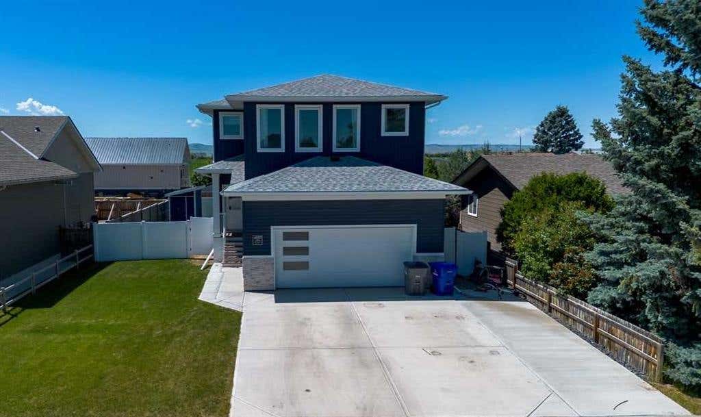 4889 7TH STREET W