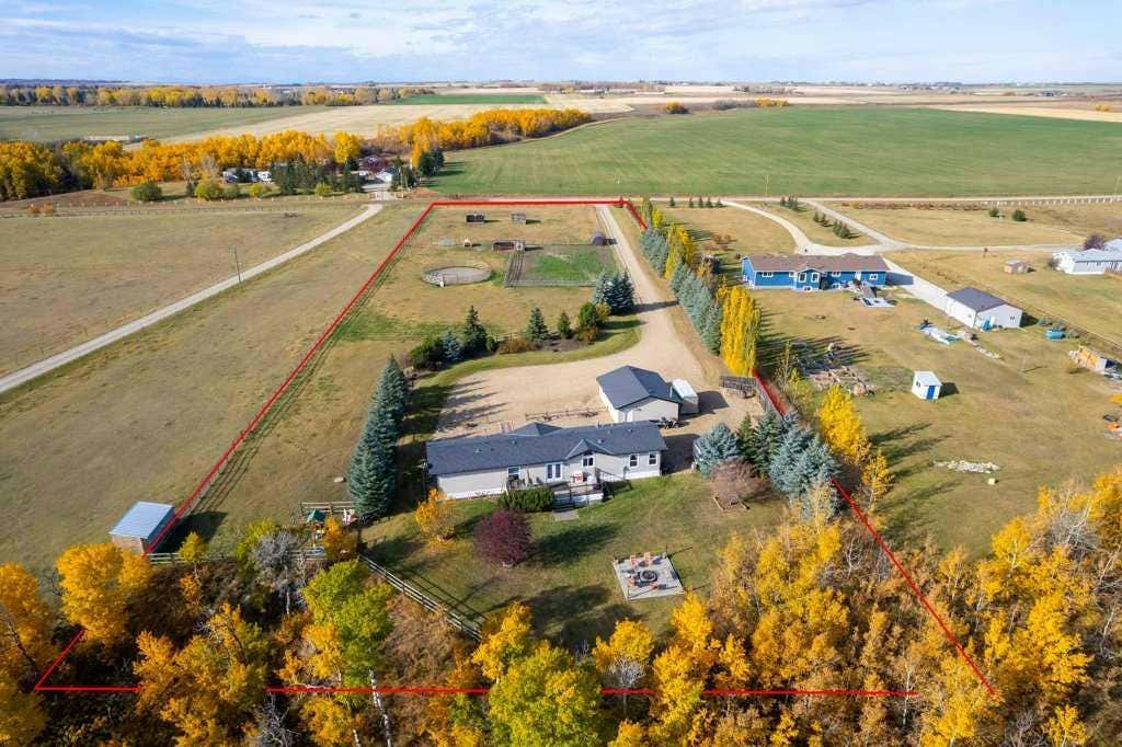 30313 Range Road 13, Carstairs, AB T0M0N0 House For Sale RE/MAX