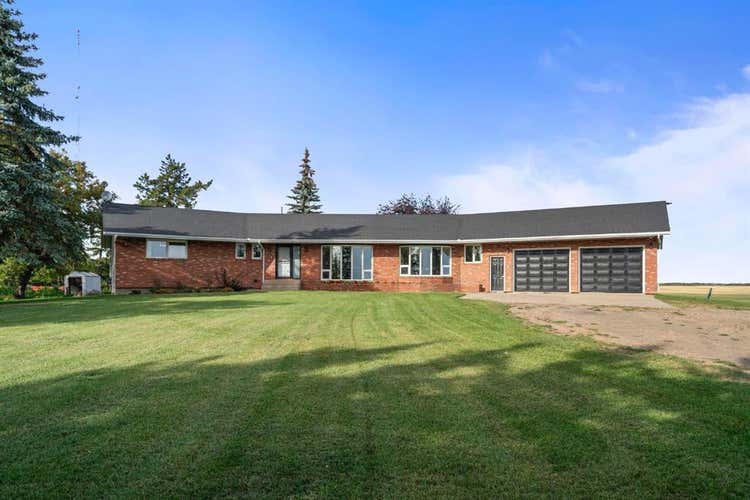 20042 Township Road 472