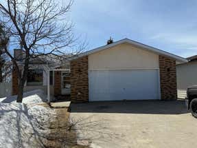 13 ASSINIBOINE DRIVE