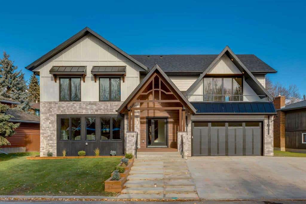 1116 Varsity Estates Drive NW, Calgary, AB T3B 3B3 House For Sale RE