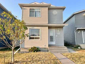 808 Birchwood Close
