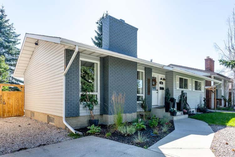 223 Brookpark Drive SW